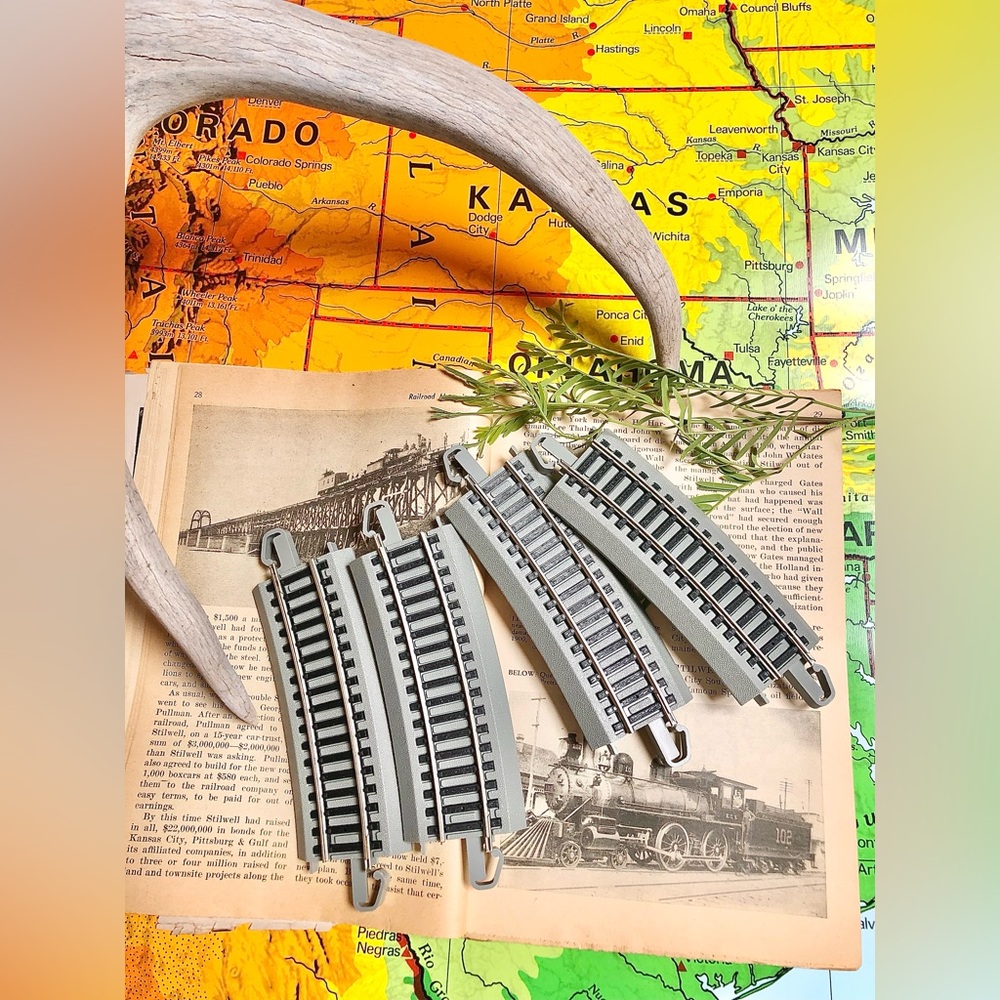 E-Z Model Super Track Pack Train Accessory Collection - Picture 5 of 13